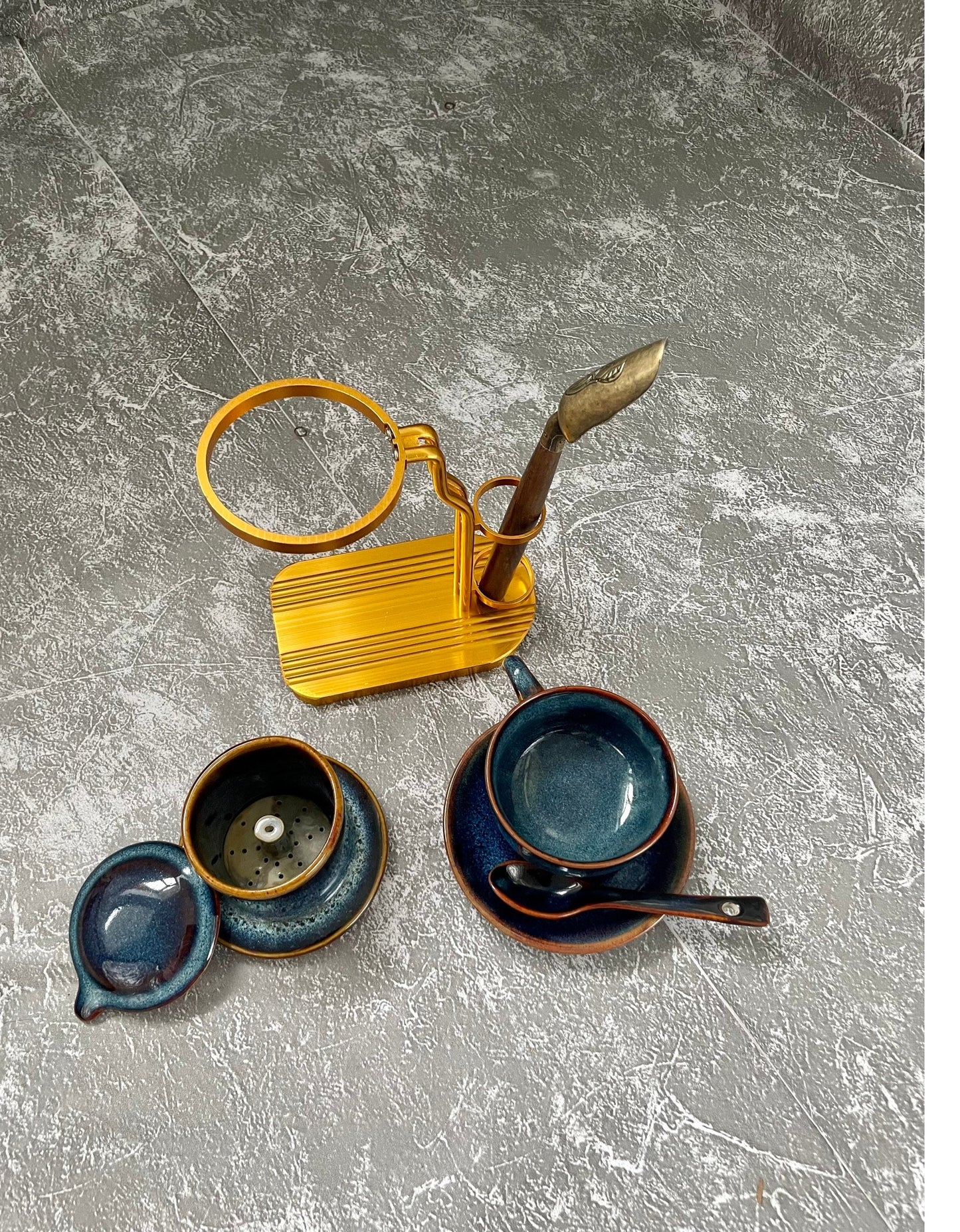 Fullset Ceramic Coffee Filter , Ceramic Coffee Dripper Pour Over Set / Hand Drawing Ceramic Coffee Set with Mug, spoon and metal frame