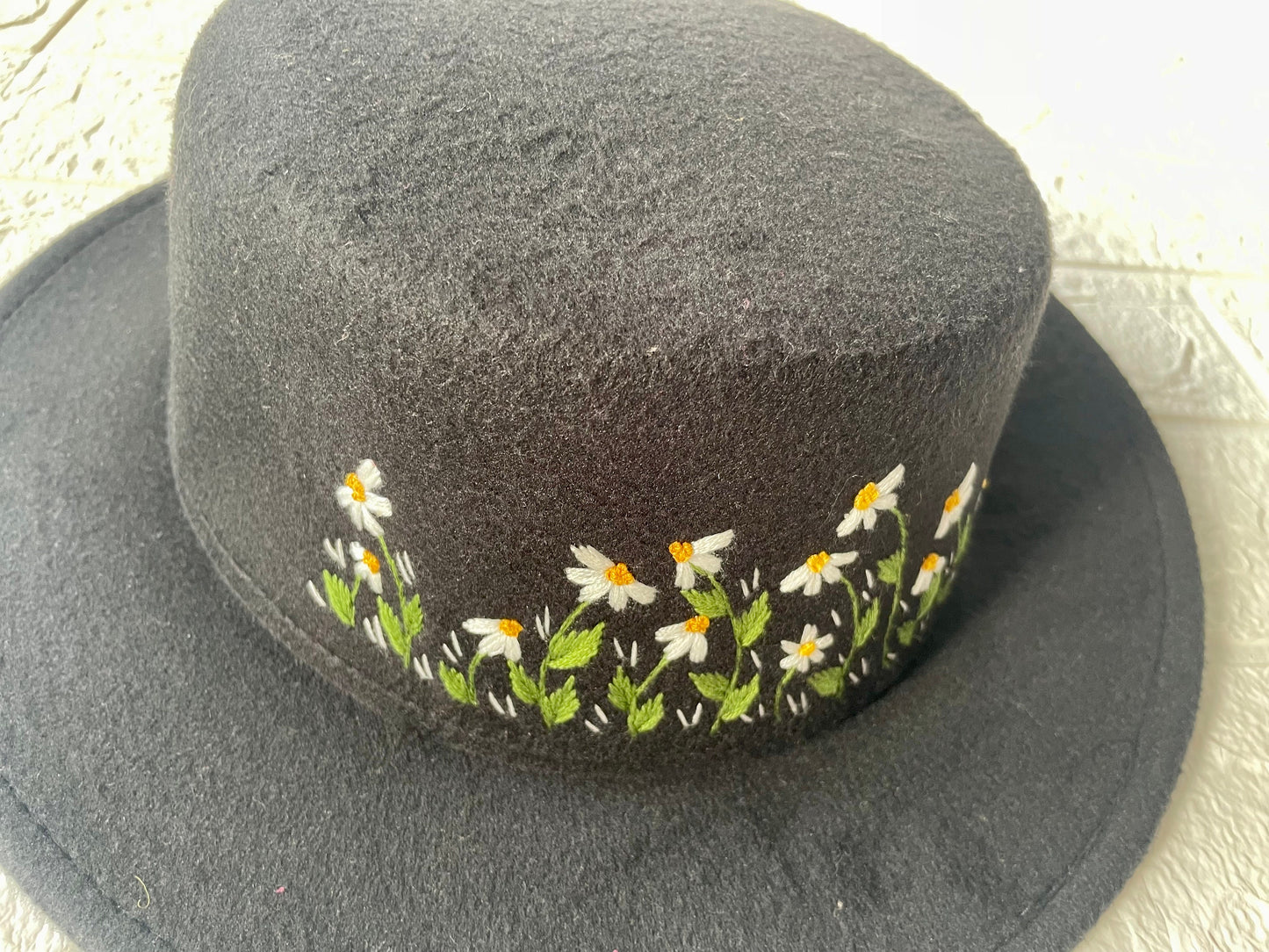 Embroidery Daisies Felt Fedora Hat | Man and Women Fedora Hats, Custom Fedora Hat, Unisex Fedoras, Winter Hats, Felt Fedora Hats