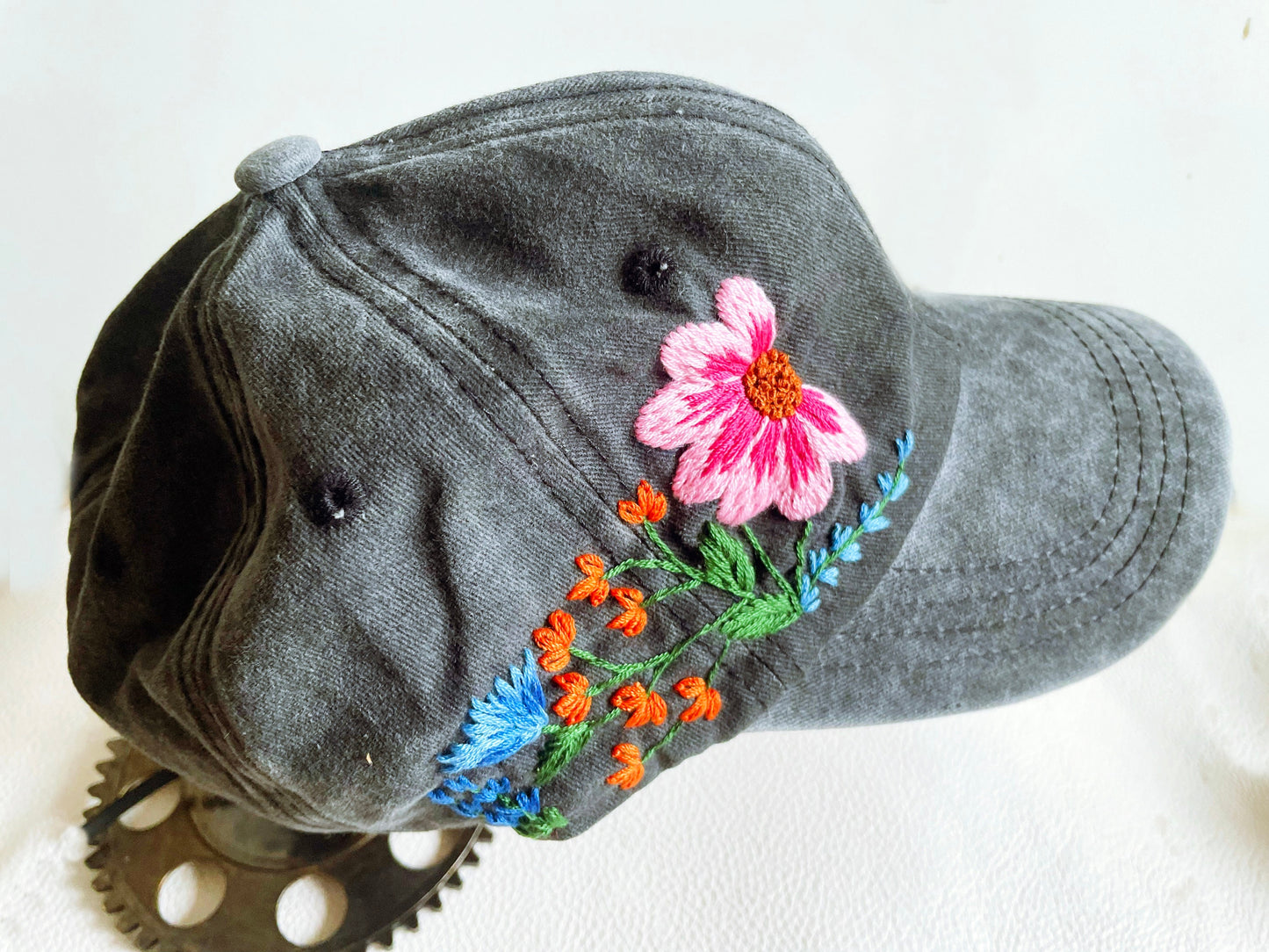 Floral Embroidered Cap, Baseball Cap, Custom Embroidery Hat, Hand Embroidery Hat, Embroider Woman Cap, Personalize gifts.