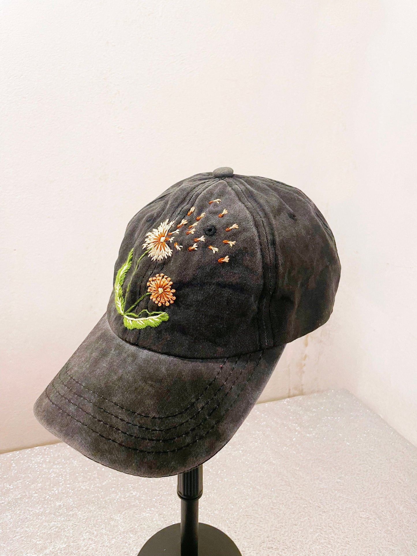 Floral Embroidered Cap, Custom Embroidery Hat, Hand Dandelion Embroidery Hat, Embroider Woman Cap, Personalize gifts, Gifts for Her,