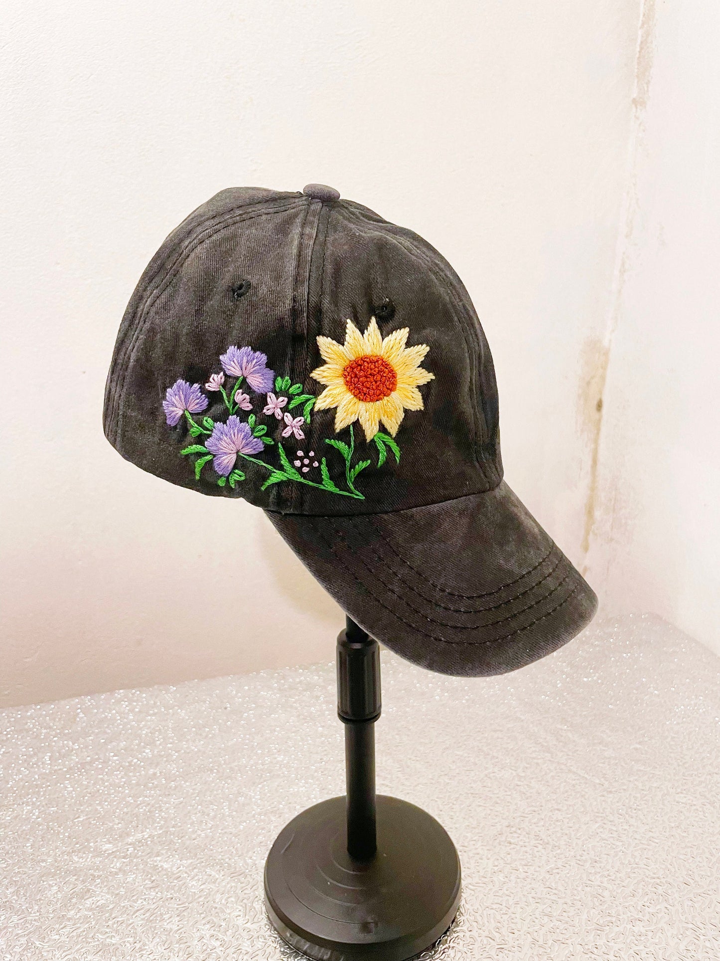 Floral Embroidered Black Cap, Baseball Cap, Custom Embroidery Hat, Embroider Woman Cap, Personalize gifts, Gifts for Her