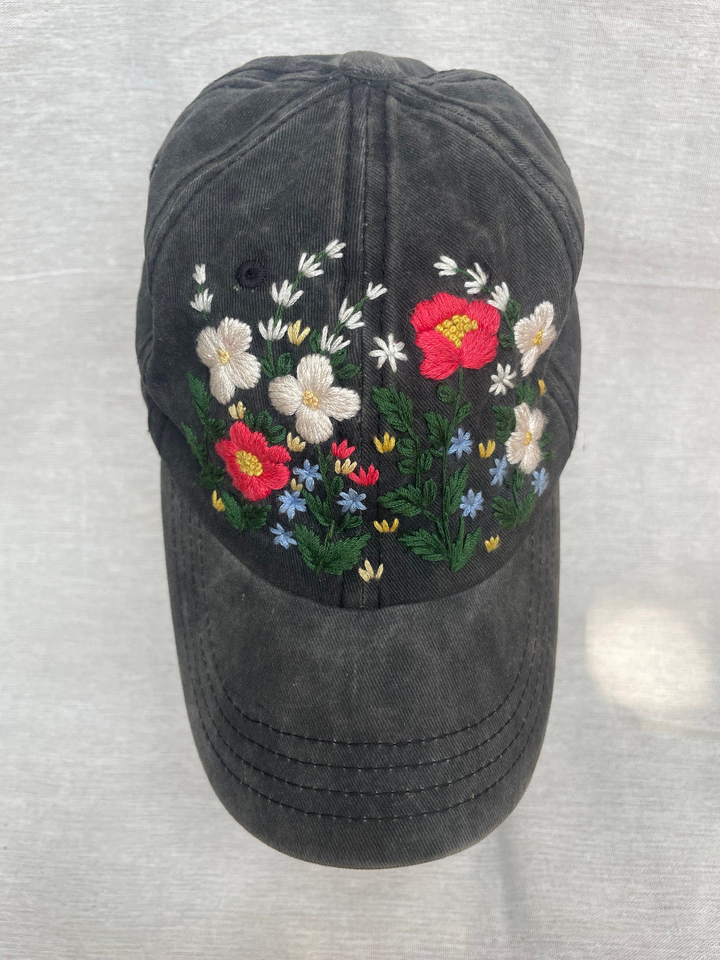 Floral Embroidered Cap, Custom Embroidery Hat, Hand Dandelion Embroidery Hat, Personalize gifts, Gifts for Her