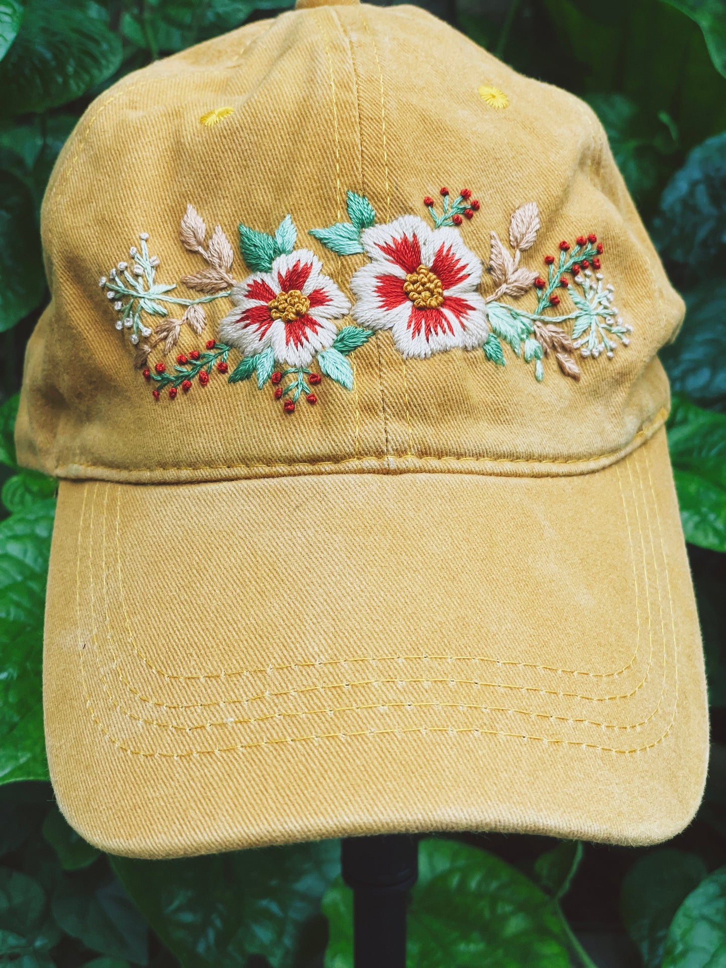 Floral Embroidered Cap, Custom Embroidery Hat,, Embroider Woman Cap, Personalize gifts, Gifts for Her, Gift for Mom.