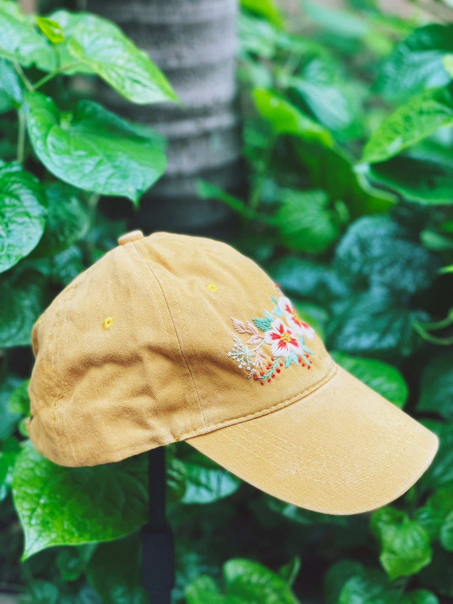 Floral Embroidered Cap, Custom Embroidery Hat,, Embroider Woman Cap, Personalize gifts, Gifts for Her, Gift for Mom.