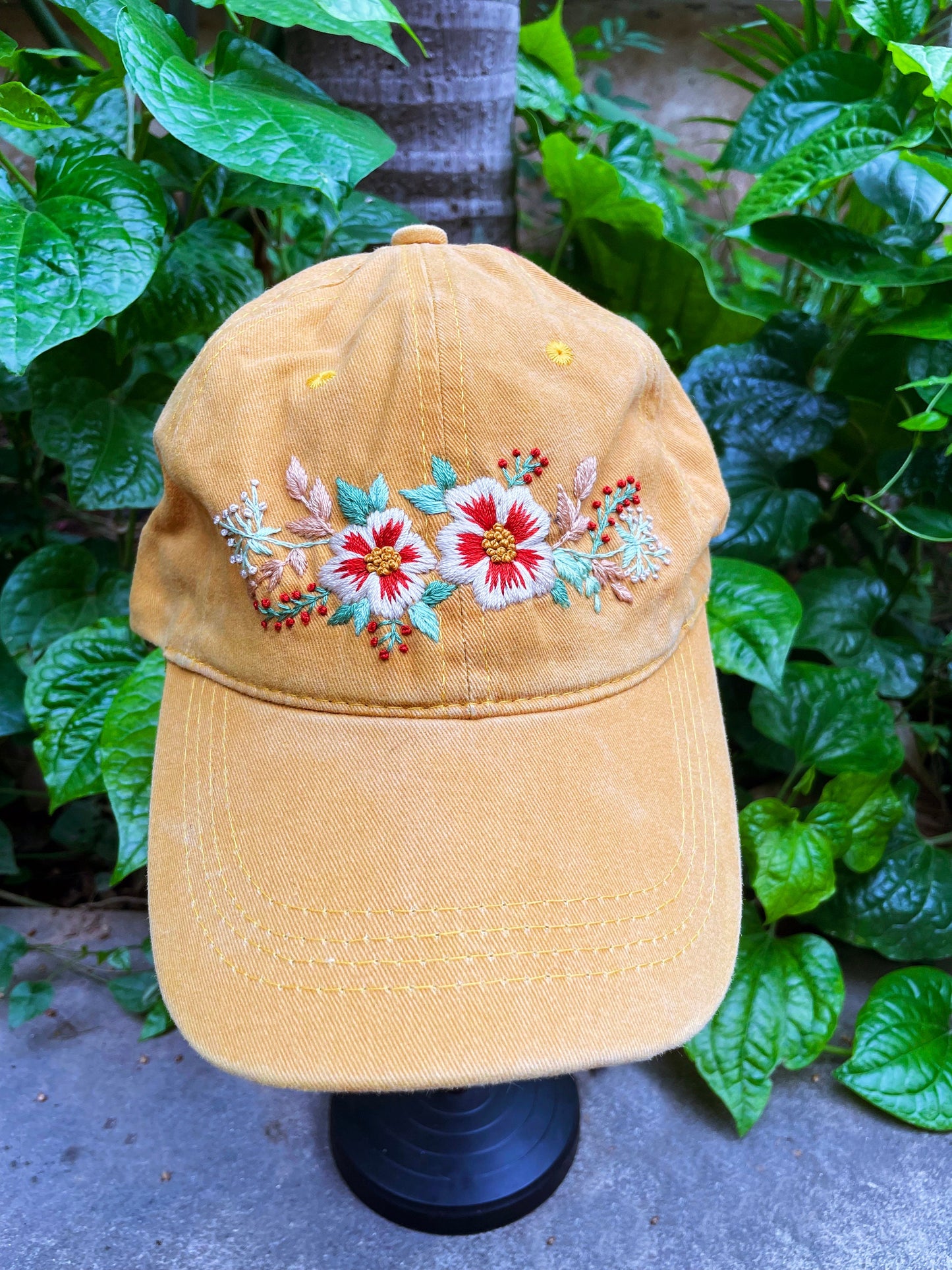 Floral Embroidered Cap, Custom Embroidery Hat,, Embroider Woman Cap, Personalize gifts, Gifts for Her, Gift for Mom.