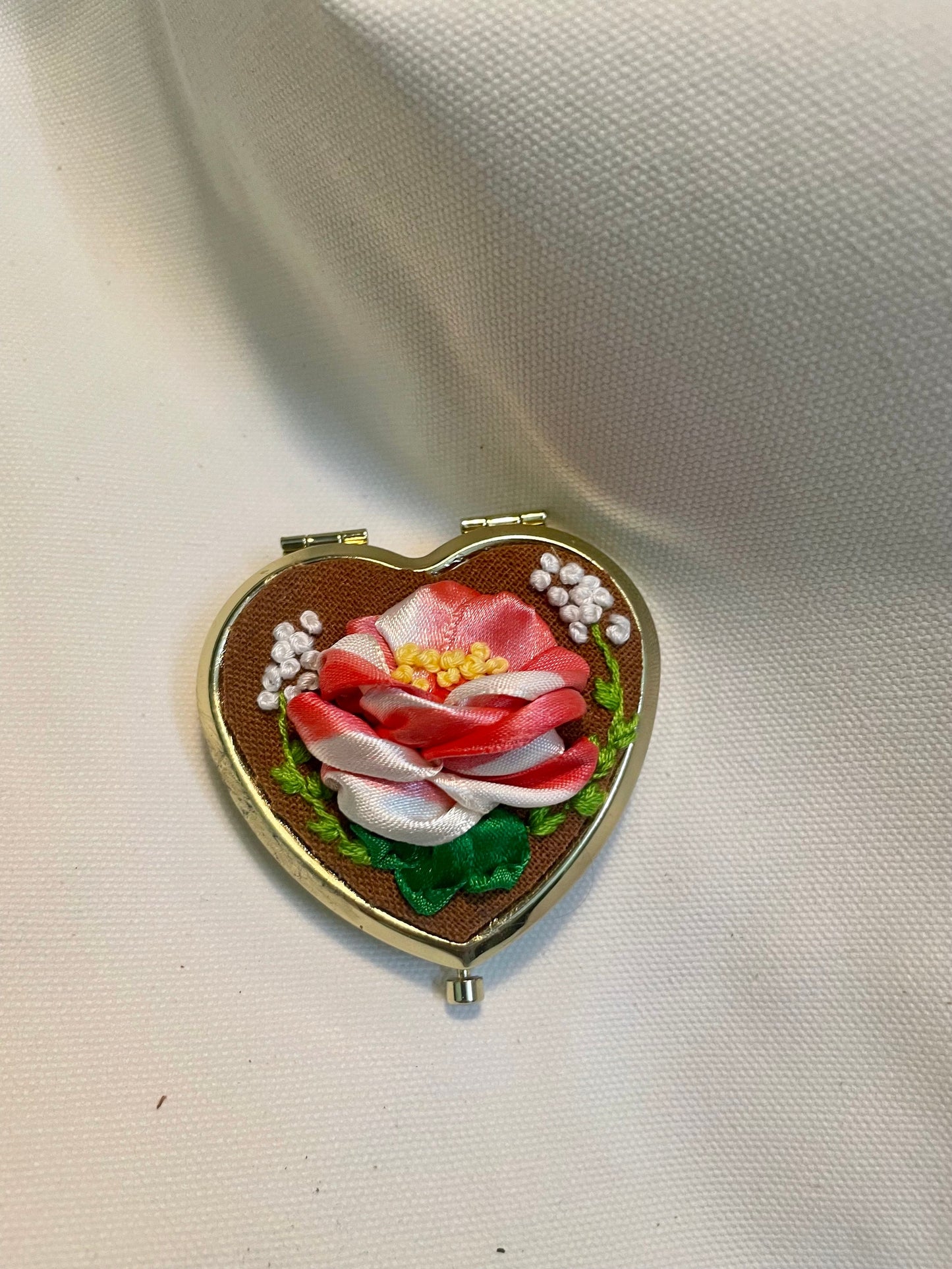 Personalized Ribbon Roses embroidery Heart Pocket mirror |Floral embroidery Pocket mirror | Unique Gift | Mother Day Gift