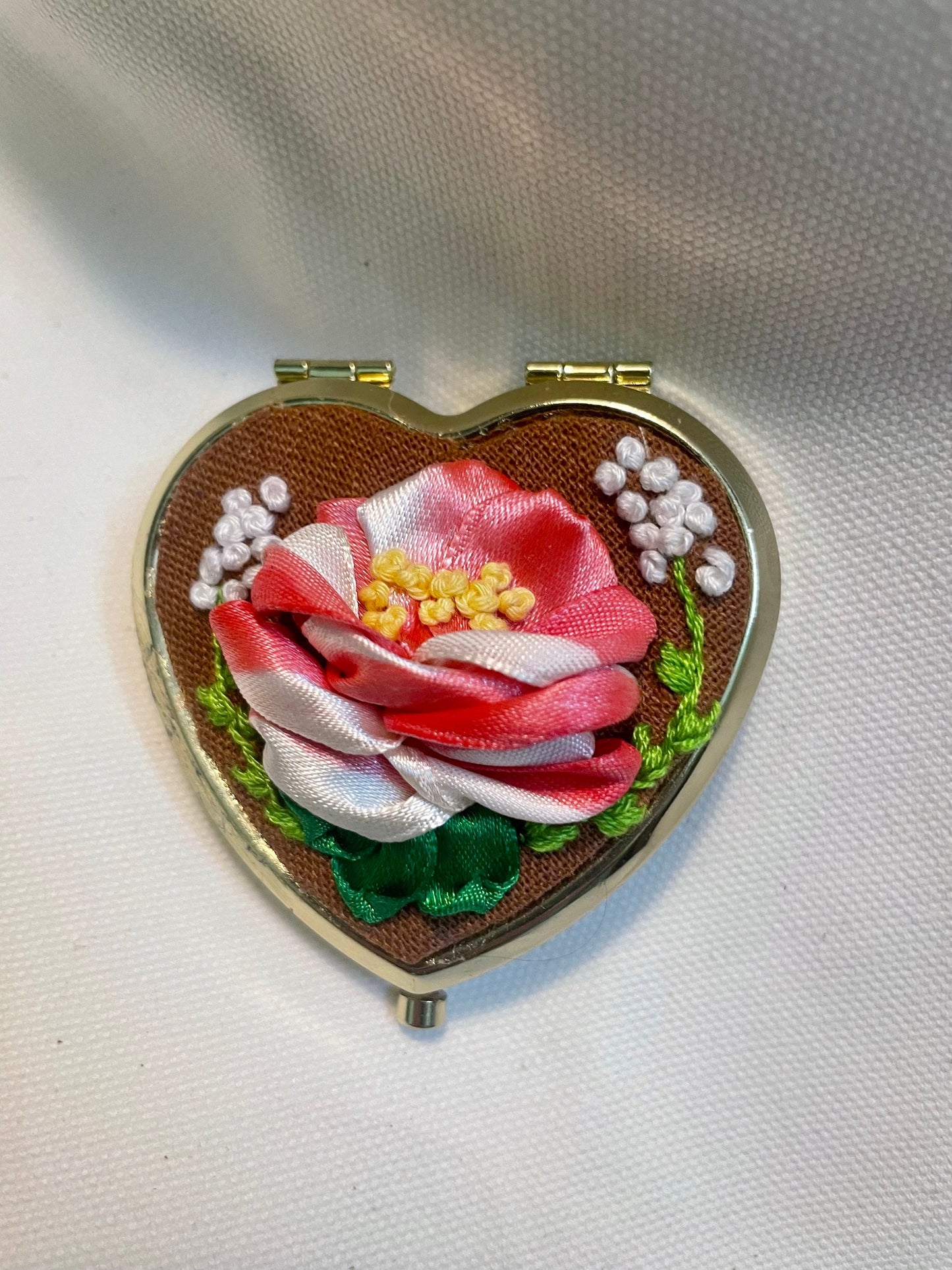 Personalized Ribbon Roses embroidery Heart Pocket mirror |Floral embroidery Pocket mirror | Unique Gift | Mother Day Gift