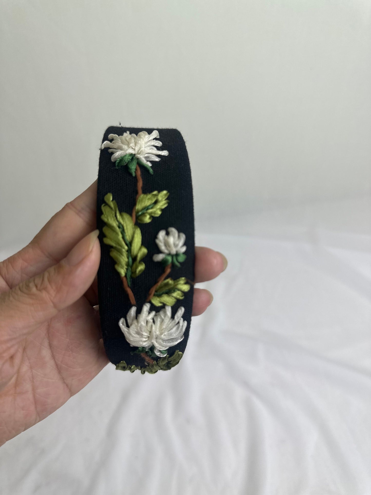 Floral Ribbon Embroidery Hair Headband for a Flower-Inspired Look, Blink blink l ribbon embroidery headband, gift for her, bridesmaids gifts