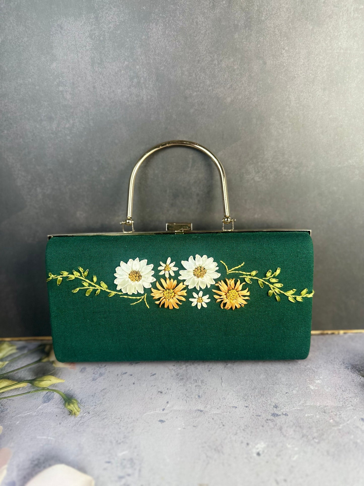 Personalize Ribbon Embroidery Frame Clutch | Clasp Frame Bag | Retro Clutch | Antique clasp clutch | Flowers embroidery Evening Bag, Vintage