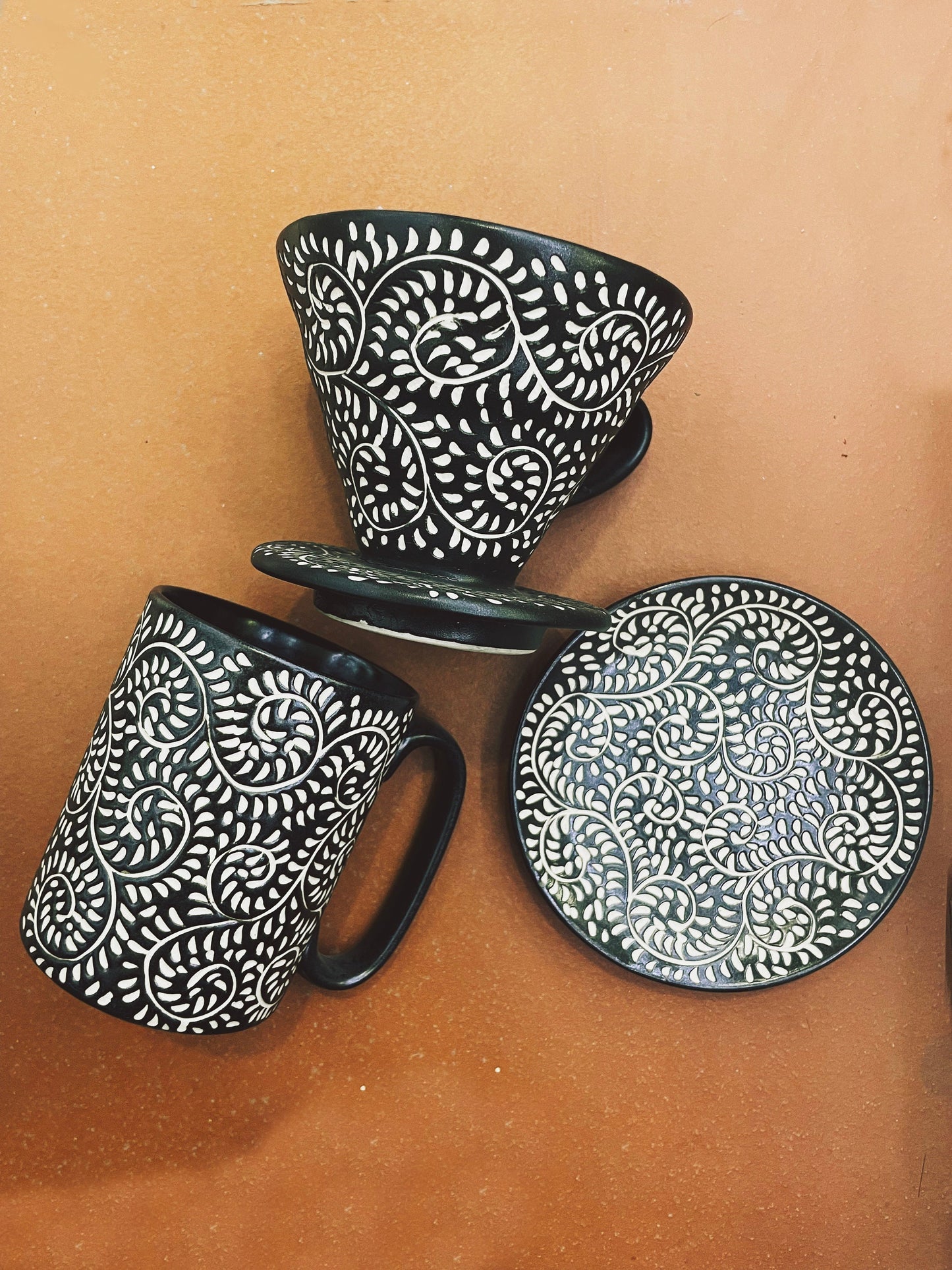 Ceramic Coffee Pour Over Coffee Filter / Ceramic Coffee Dripper Pour Over Set / Hand Carrving Ceramic Coffee Set with Mug / Home Décor.